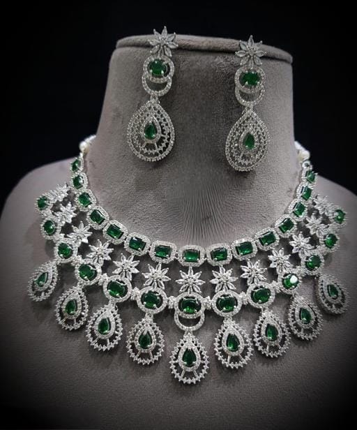 Green AD Stone Necklace Set
